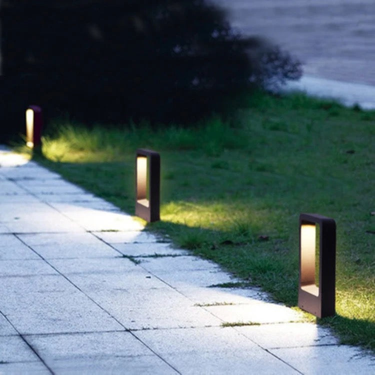 LED Landscapes Gardening Lamp Outdoor IP65 Waterproof Decoration Yard Pathway Villa Bollards LED Lawn Garden Lights Alostoura lighting