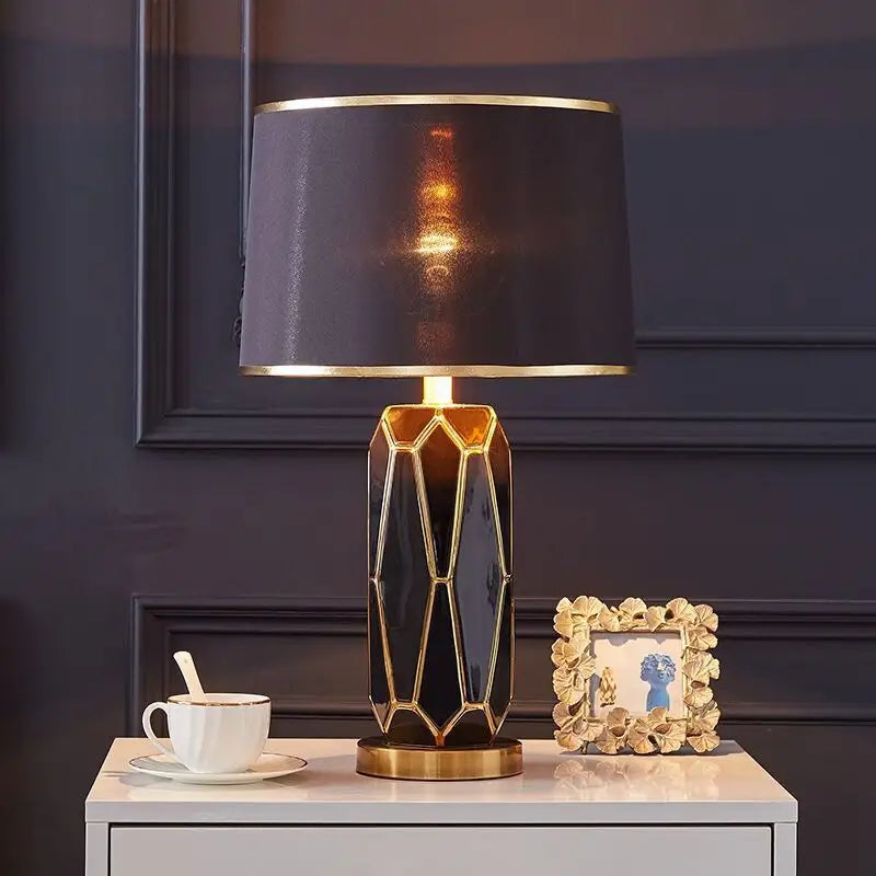 American modern luxury Decor black standing Column E26 Dorm Home Office table lamp for bedroom